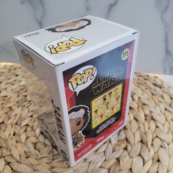 Funko Pop! Vinyl: Star Wars - Jannah #315 - Picture 3 of 3